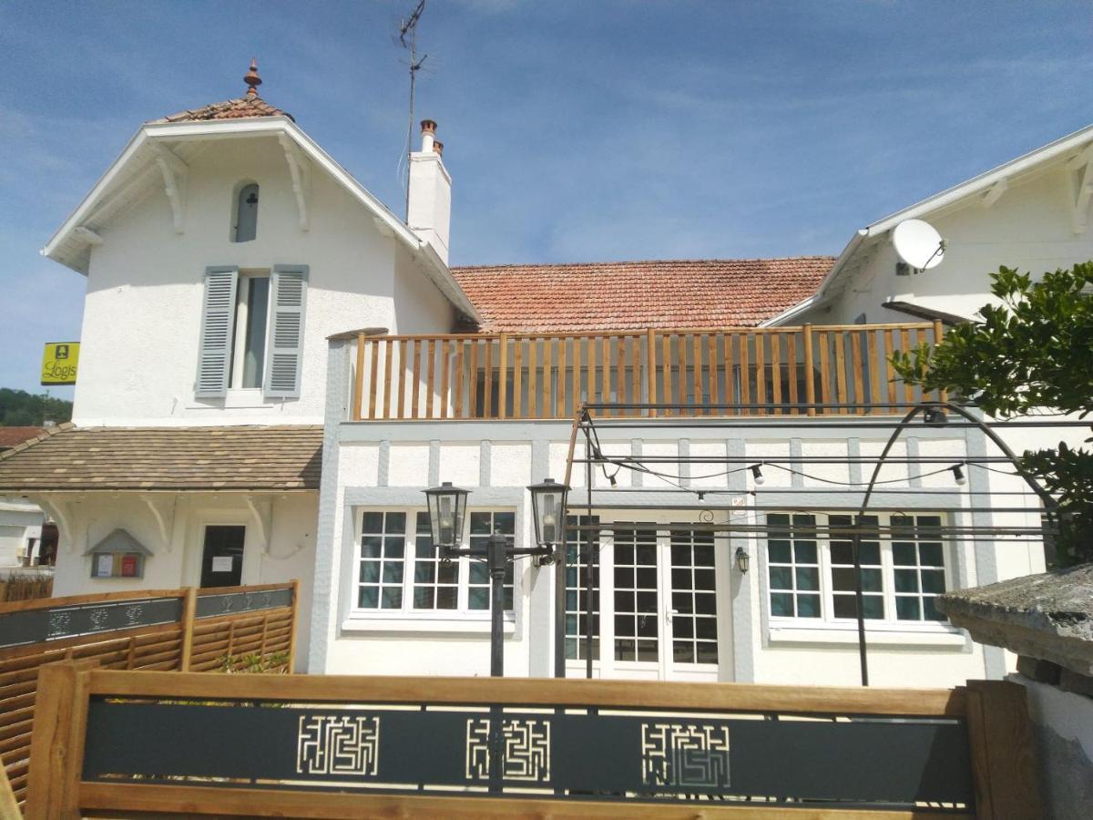 Logis Hostellerie Du Neez Gan Dış mekan fotoğraf