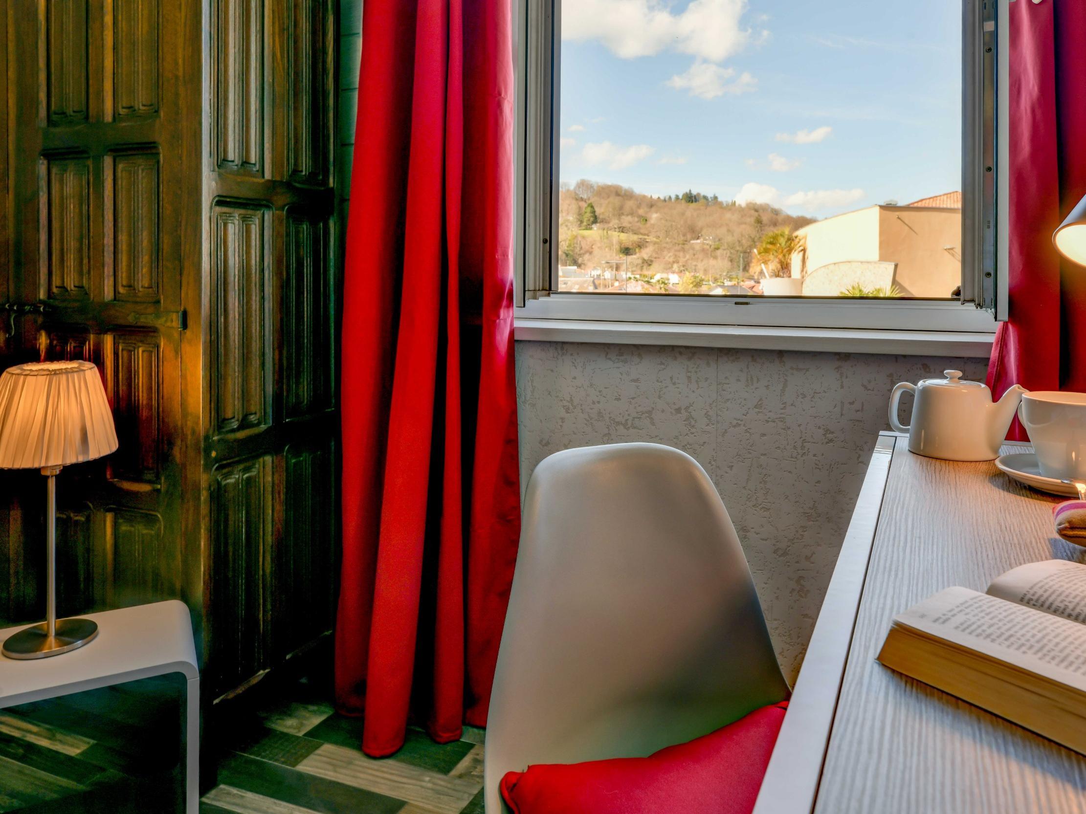 Logis Hostellerie Du Neez Gan Dış mekan fotoğraf