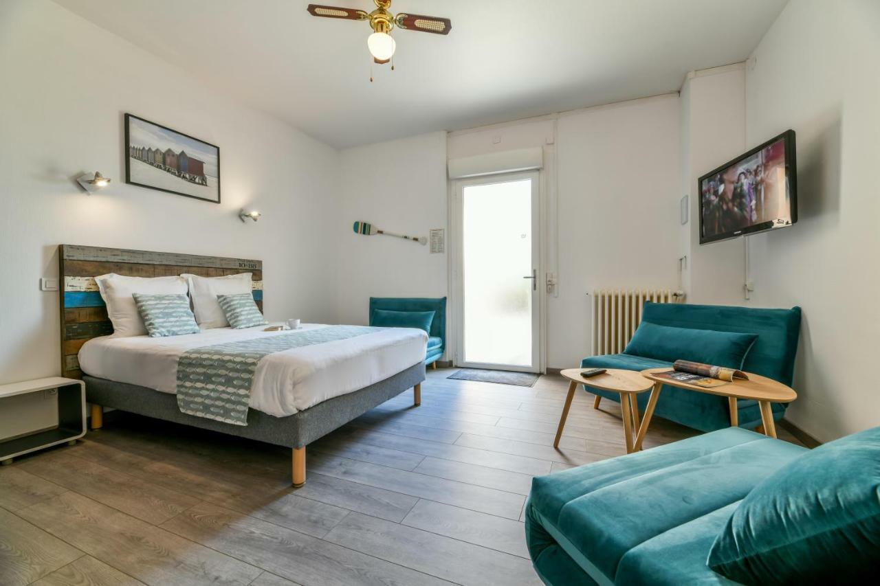 Logis Hostellerie Du Neez Gan Dış mekan fotoğraf