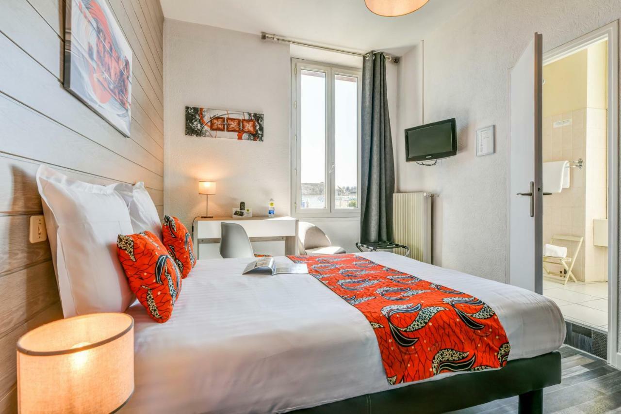 Logis Hostellerie Du Neez Gan Dış mekan fotoğraf